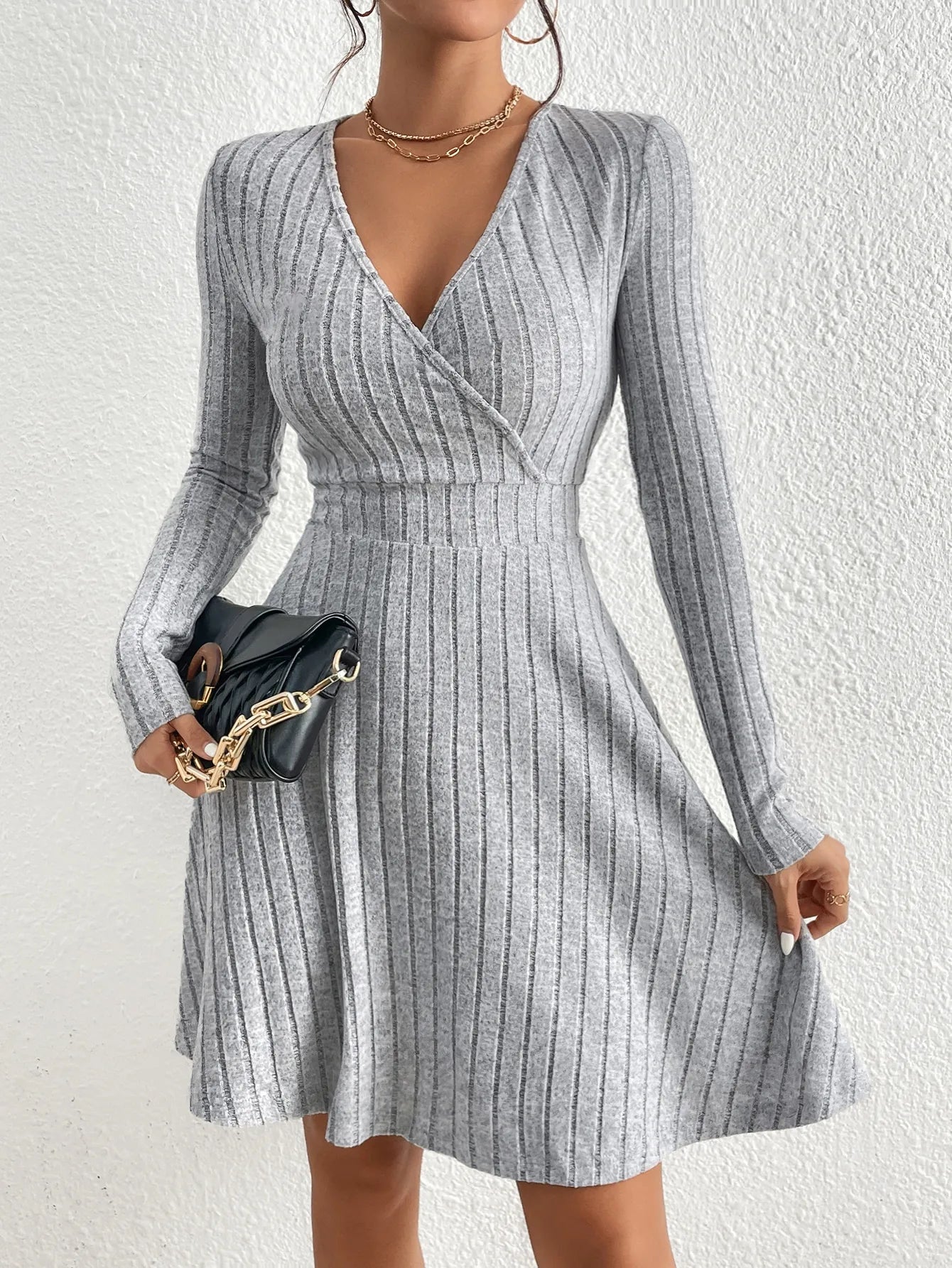 V-neck Swing Knit Dress