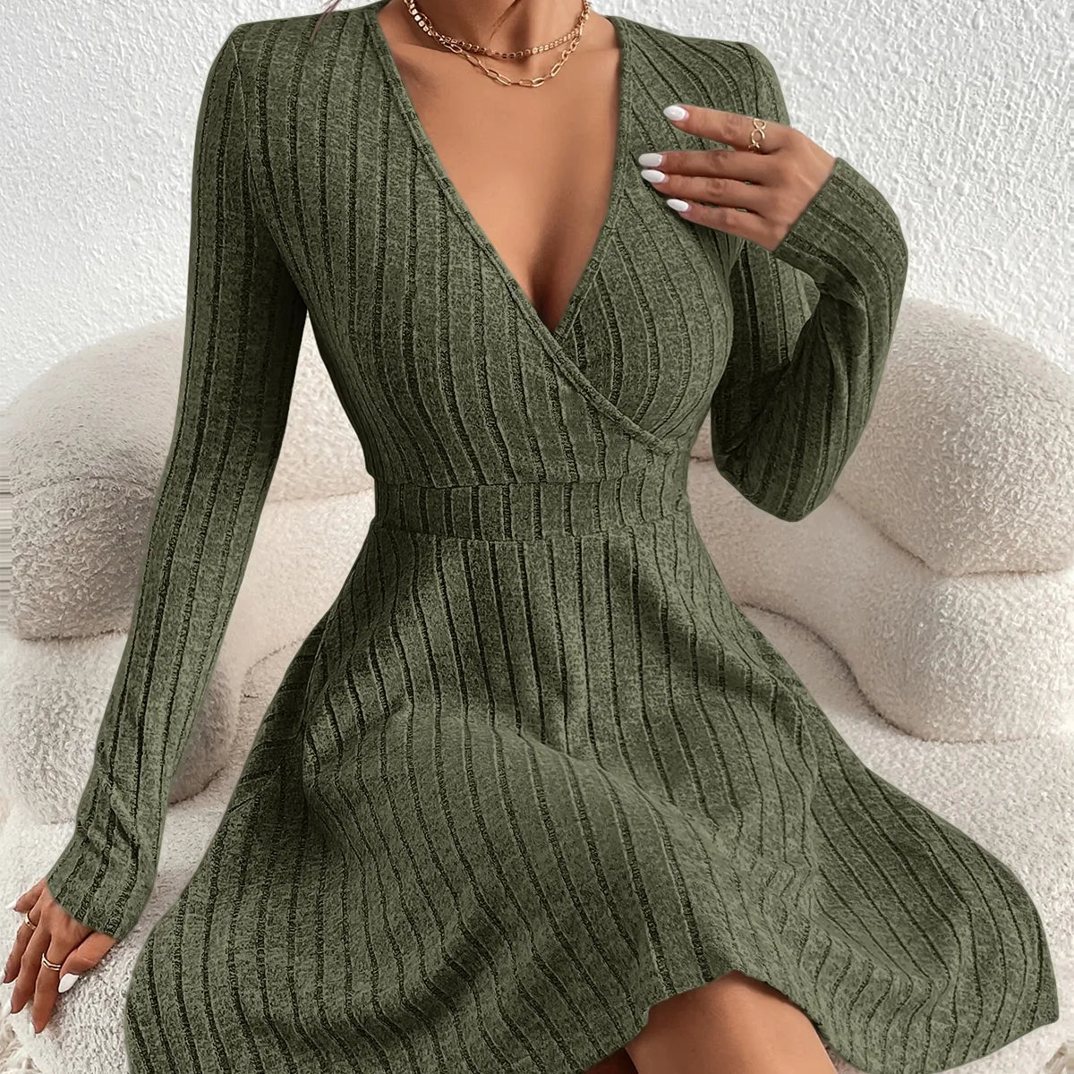 V-neck Swing Knit Dress